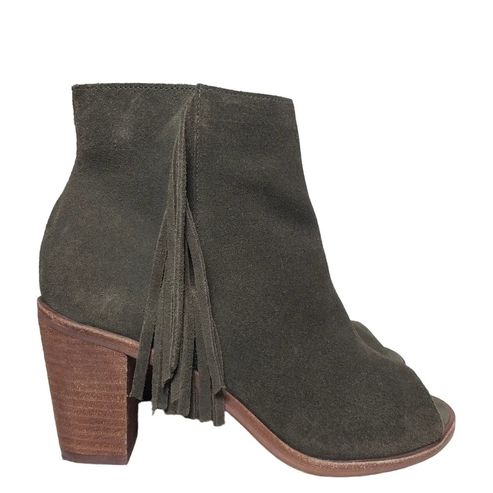 Rowen Olive Green Suede Fringe Chunky Heel Bootie Sz 6